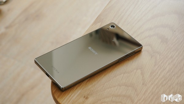 Sony Xperia Z5 Premium Hands On