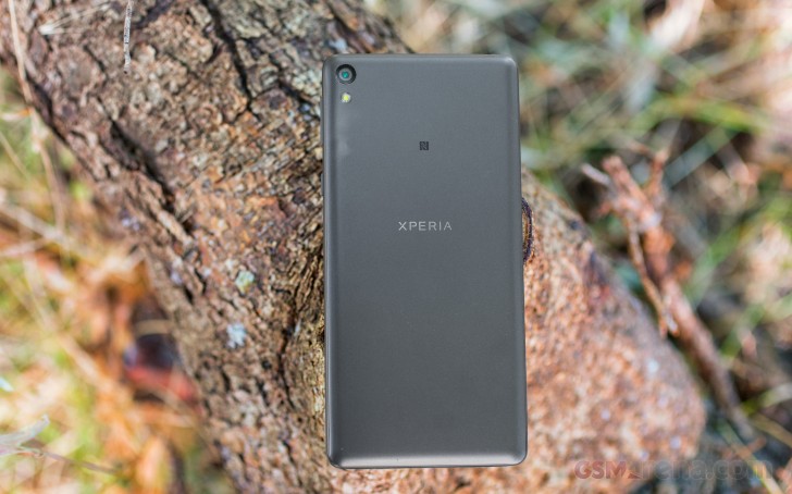 Sony Xperia E5 review
